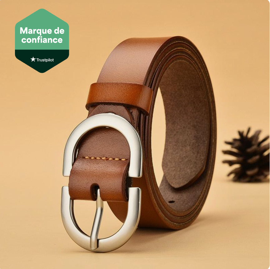 Ceinture femme en cuir à boucle élégante.