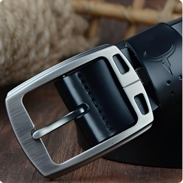 Ceinture Alliage En Cuir De Vachette À Boucle Ardillon