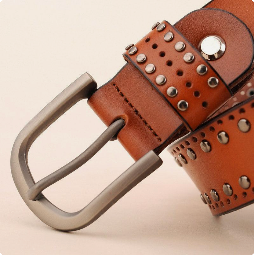 Ceinture Cloutée En Cuir De Vachette À Rivets
