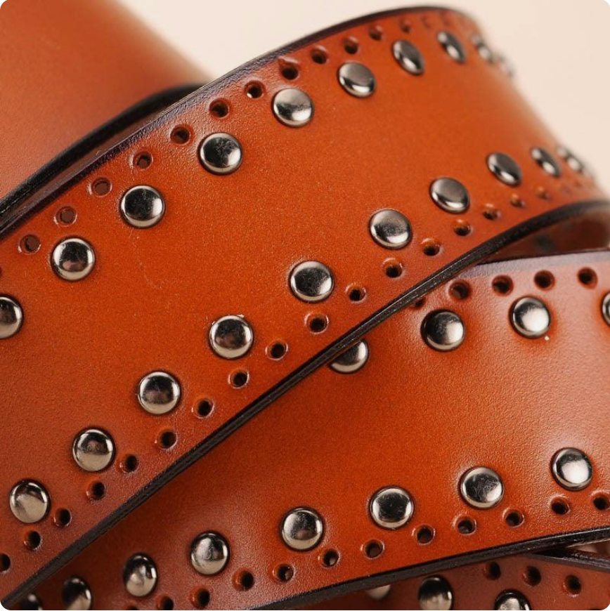 Ceinture Cloutée En Cuir De Vachette À Rivets