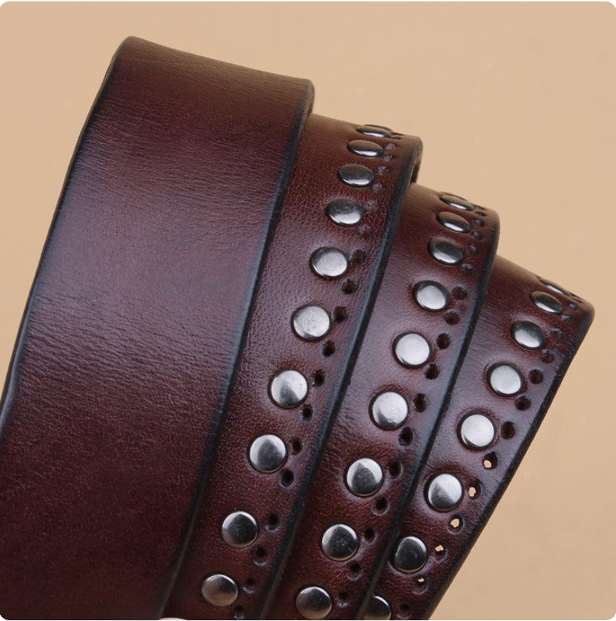 Ceinture Cloutée En Cuir De Vachette À Rivets